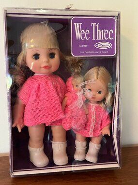 Uneeda Wee Three Dolls Set 71160 Vintage Blonde Sleep Eyes Pink Dresses NEW 70s